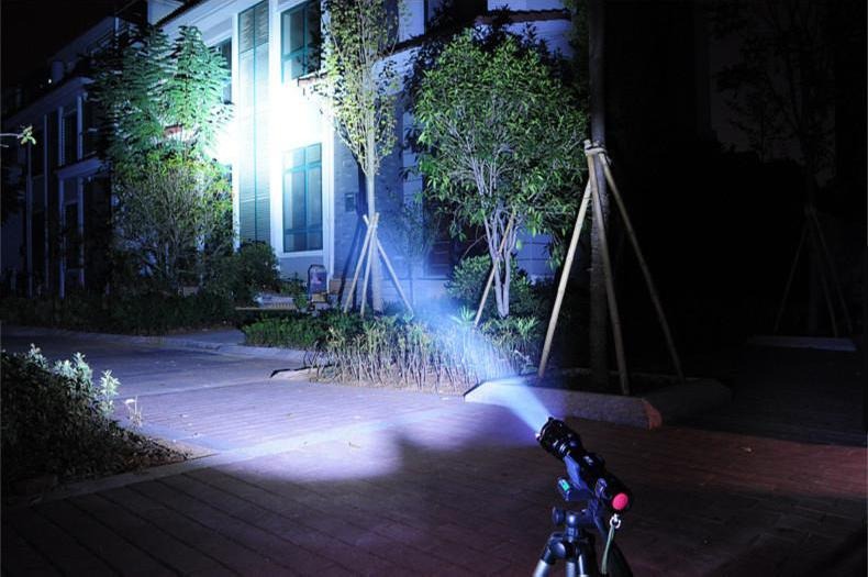 LED zaklamp - 900 lumen - USB oplaadbaar met fietshouder - MCE220
