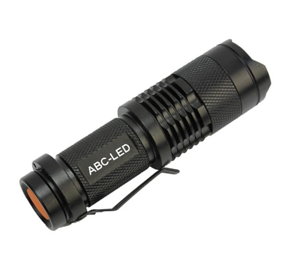Torch LED 300 Lumens zaklamp mini black 9,3 CM