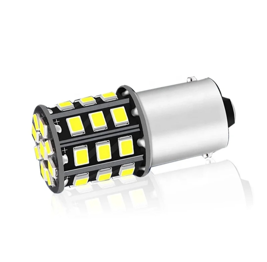 1156 - 5730 - 33SMD - White - 10-30V