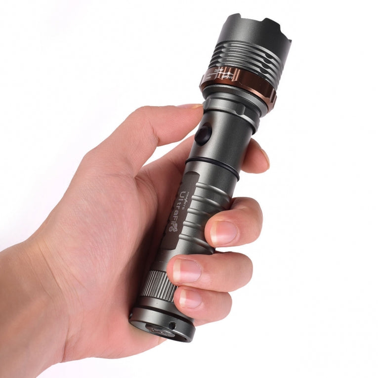 Torch LED 6000 Lumens Flashlight 17 CM - XML - T6