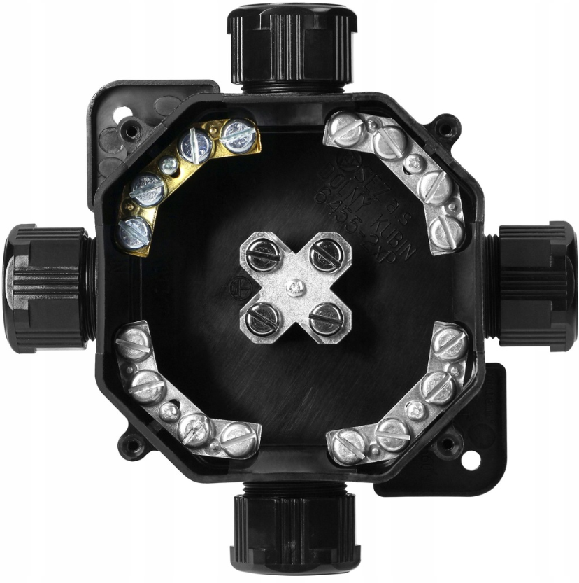 lasdoos voor ster en driehoekschakelingen 4 voudig P67 - 144 x 144